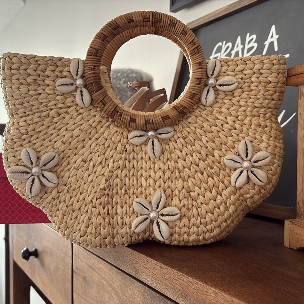 Handcrafted BOHO Straw Bag with Floral  Seashell Accents
